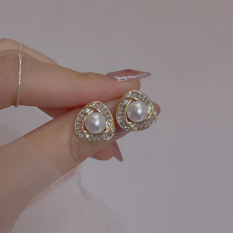 小Z优品时尚三角形耳钉几何