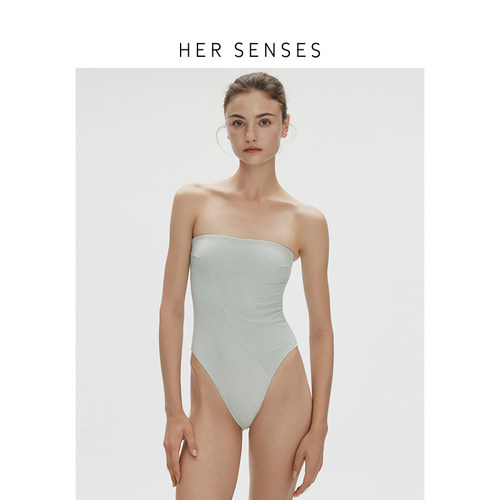 HER SENSES/何识度假系列简约抹胸连体泳衣S006