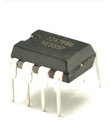 Free Shipping100 x New NE555 NE555P NE555N 555 Timers DIP-8
