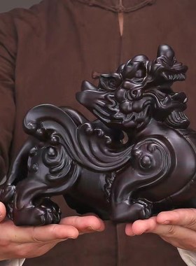 招财貔貅摆件实木雕刻飞天貔恘一对家居客厅玄关办公室桌面装饰品