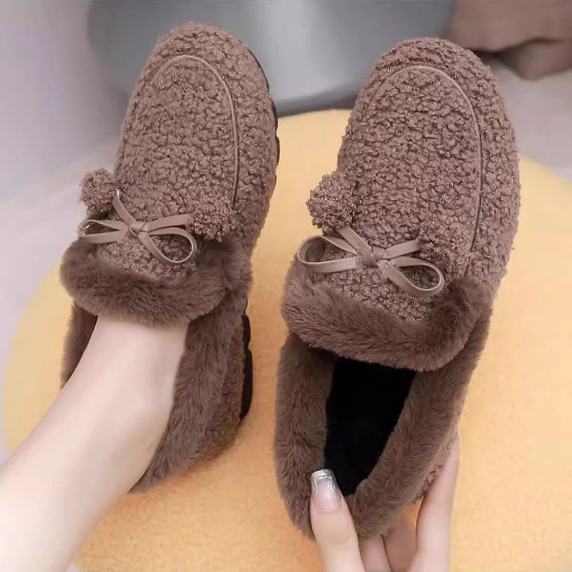 冬季老北京布鞋软底加绒毛毛鞋平底懒人休闲防滑女士时尚豆豆棉鞋,女鞋,乐福鞋（豆豆鞋）,淘宝优惠券,粉丝福利购,淘宝优惠卷