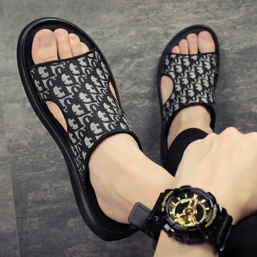 Тапочки для мужчин в летней домашней домашней мягкой подошве, не скользящая водонепроницаем