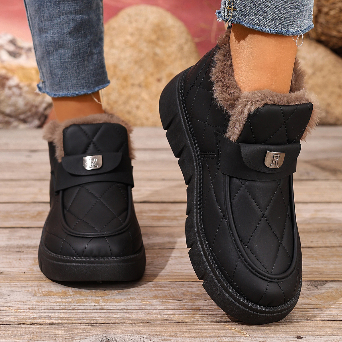 雪地靴2025冬季大码女鞋新款加绒保暖厚底女棉鞋一脚蹬舒适妈妈鞋