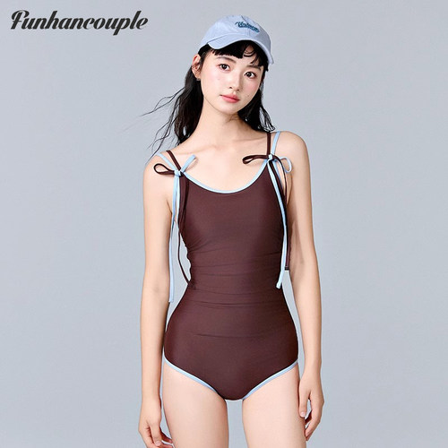Funhancouple运动泳衣女士连体保守显瘦新款绝美性感沙滩度假泳装