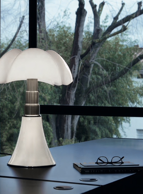 【现货】意大利MARTINELLI LUCE Pipistrello MOMA博物馆云朵台灯