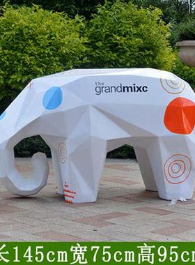 户外玻璃钢彩绘几何大象雕塑幼儿园售楼部草坪大型动物落地小摆件