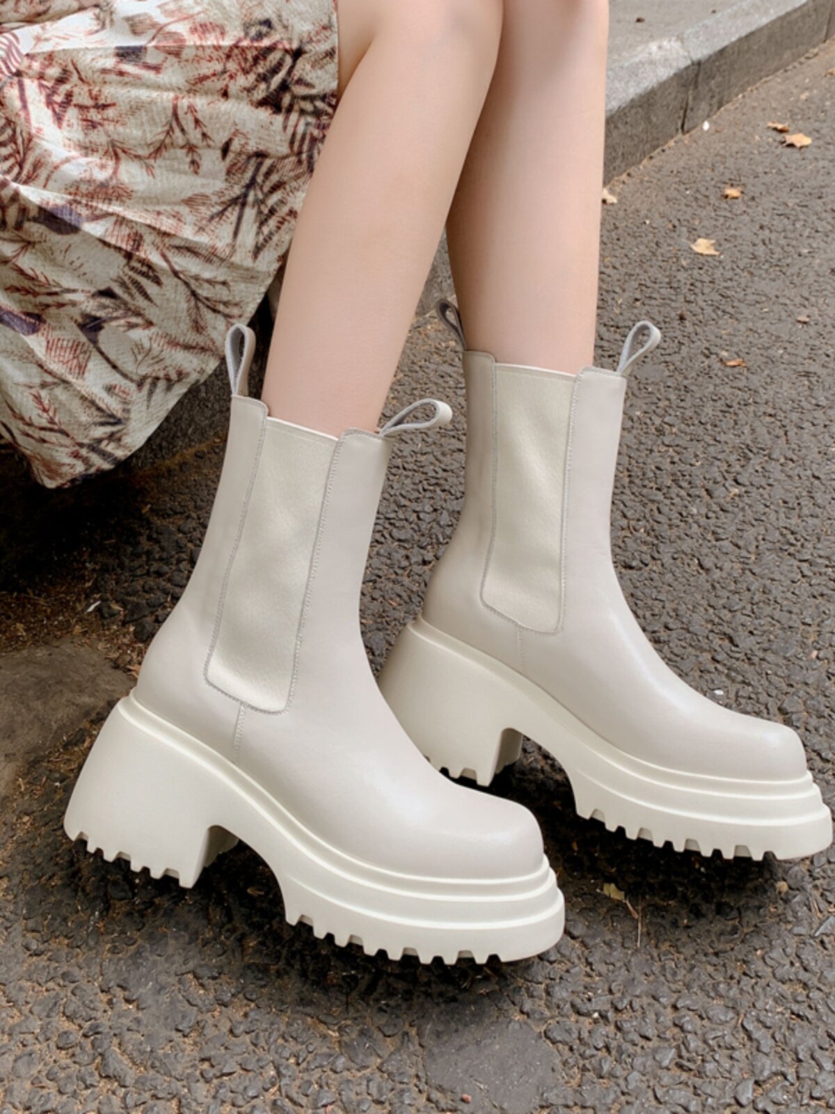 마틴 부츠 여성 숏부츠 가죽 두꺼운 밑창 첼시 나이트 하이힐 춘추 부츠 미드 종아리 부츠 굴뚝 부츠