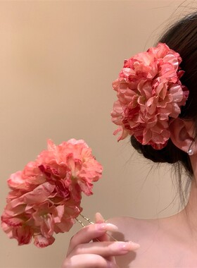 春季浪漫粉色花朵发簪女新中式国风氛围感发钗度假头饰头花发饰