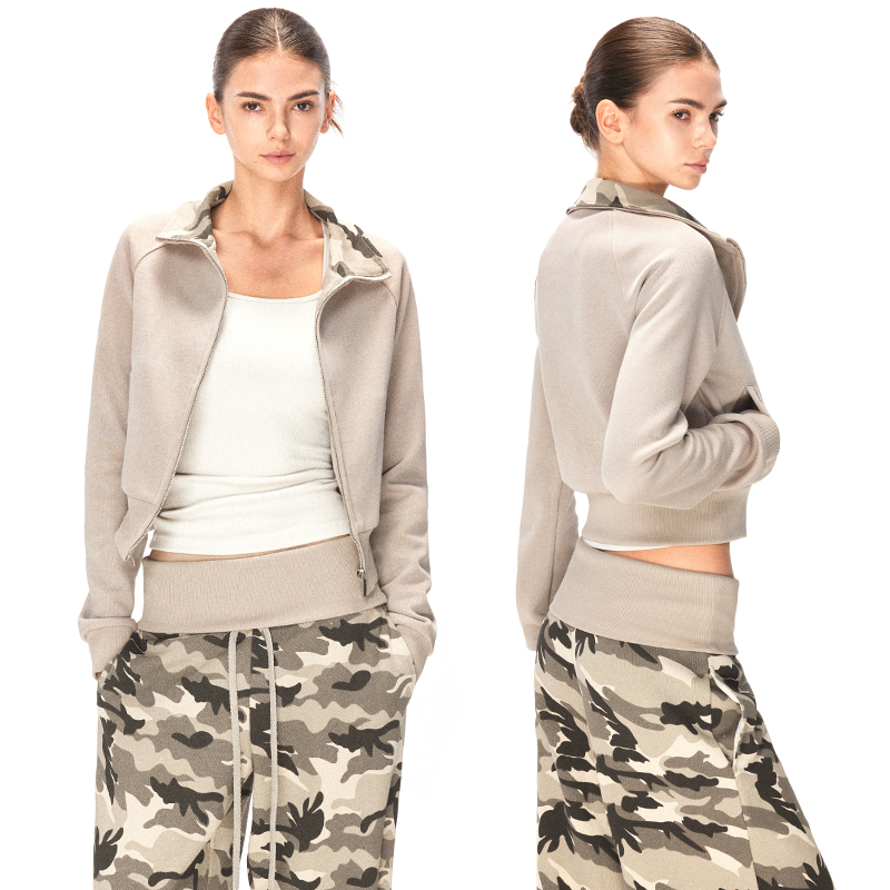 KVKV 浅杏灰迷彩拼接迷彩修身短款立领夹克外套