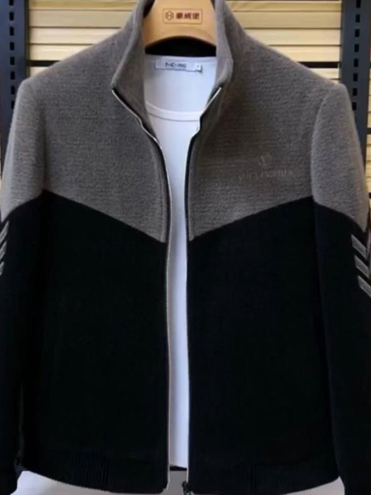 스탠드 칼라와 스플라이스 캐주얼 두꺼워 따뜻한 대형상의 트렌디 한 가을 겨울 남성용 컬러 블록 패셔너블 재킷