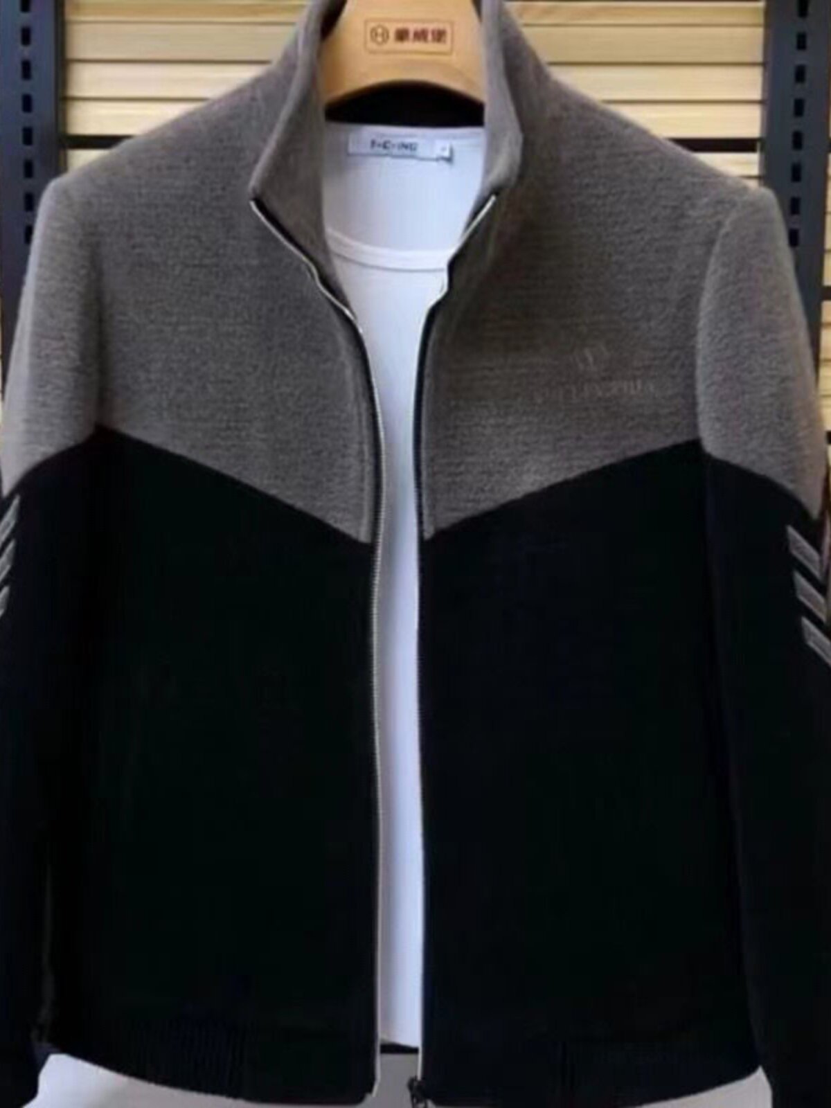 스탠드 칼라와 스플라이스 캐주얼 두꺼워 따뜻한 대형상의 트렌디 한 가을 겨울 남성용 컬러 블록 패셔너블 재킷