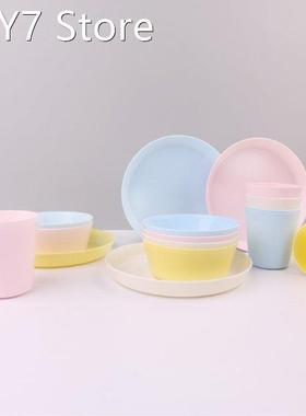 2022 New 12 Piece Plastic Dinnerware Set, Reusable BPA Free