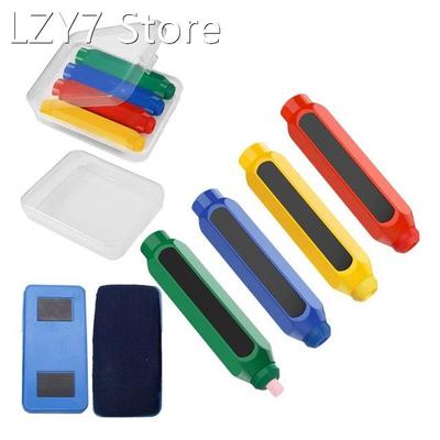 Blackboard Adjustable Chalk Clip Protects Hands from Direct