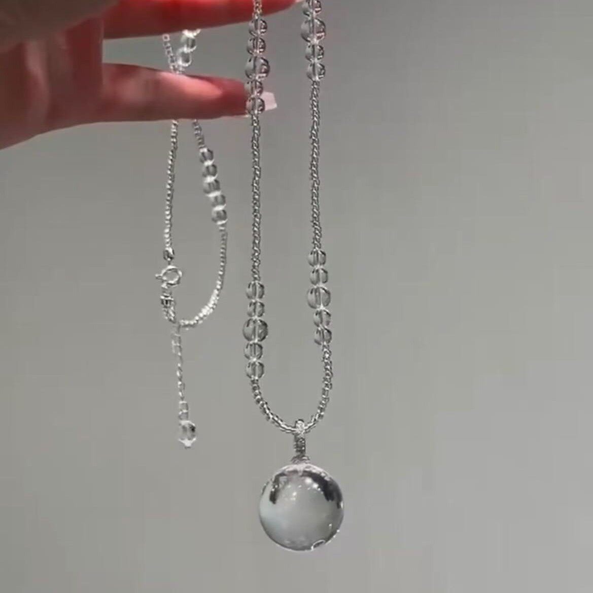 东海天然水晶爆款白水晶圆球项链百搭冷高级感精致项链女友厂家批