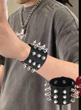 朋克手环非主流夸张宽大皮护腕武术表演铆钉手链运动腕带摇滚手D3