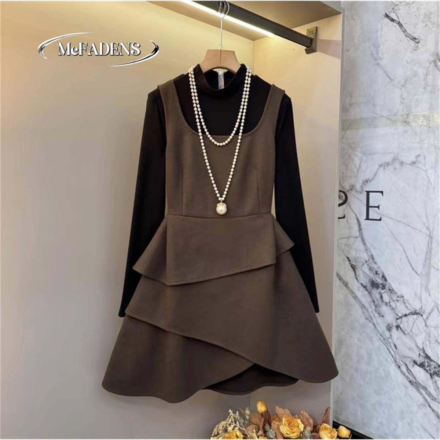 香港大码女装秋冬高级感套装胖mm气质显瘦打底衫减龄背带裙两件套