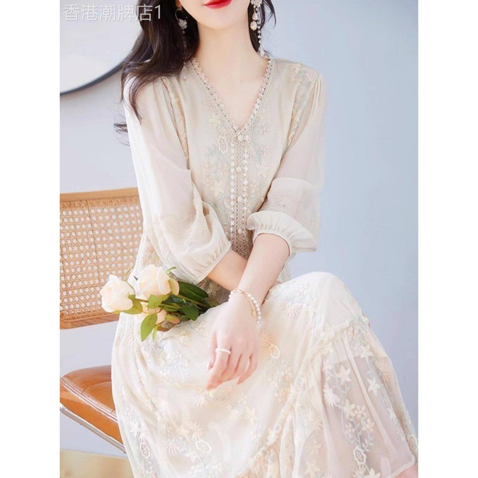 高档重工刺绣桑蚕丝连衣裙女春夏设计感小众时尚气质真丝中长裙~