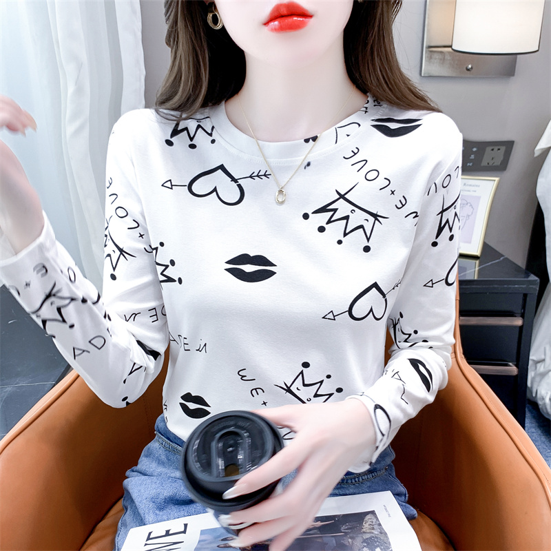 纯棉圆领打底衫女修身长袖T恤