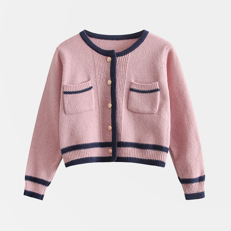 카운터 여성 의류 2024 가을 프랑스 스타일 작은 향기 긴팔 대비 니트 짧은 싱글 브레스트 카디건 카운터에서 제거