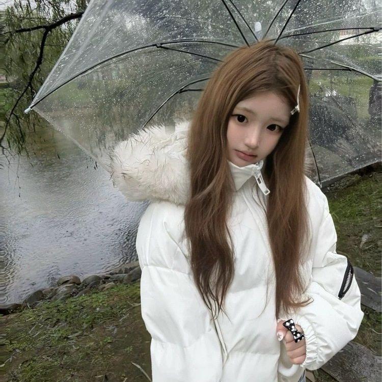 白色超好看毛绒领连帽羽绒服棉服女秋冬新款宽松加厚保暖面包外套