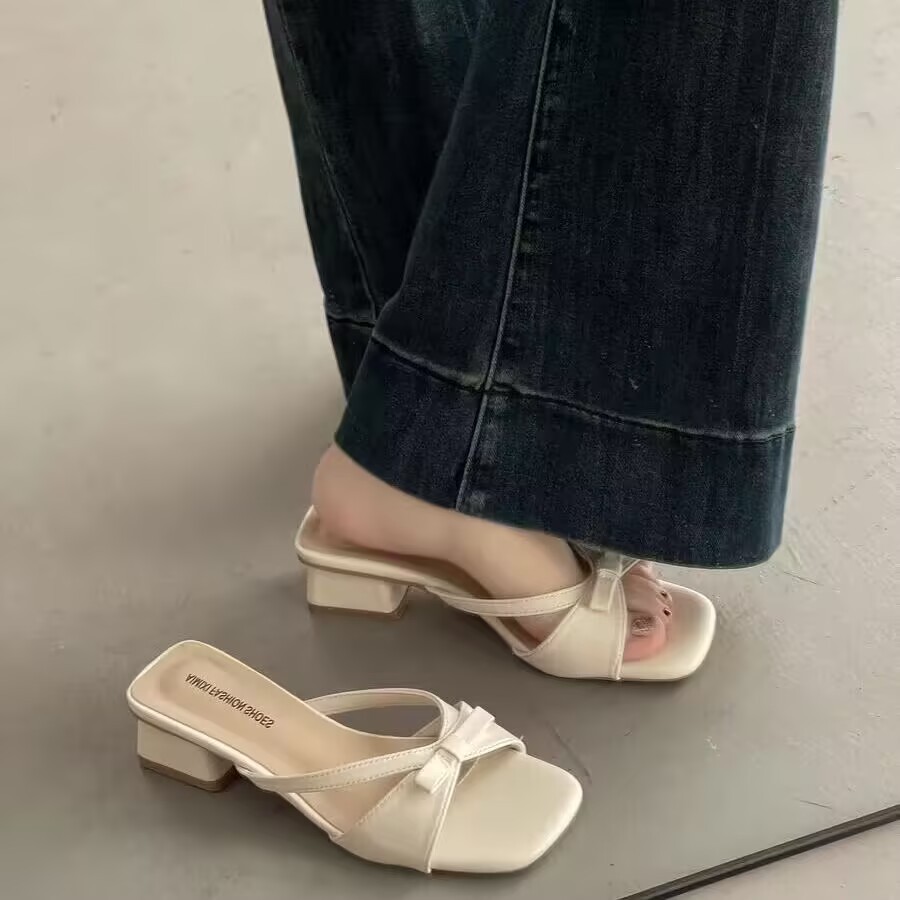 晚晚风法式晚风方头蝴蝶结一字拖鞋女2025春新款外穿配裙子凉拖鞋