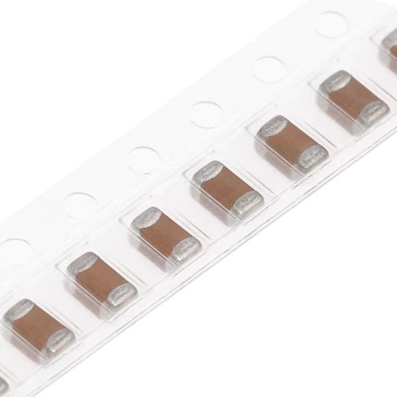 1206贴片电容器 1uf 2.2 3.3 4.7 10 22 33 47 100UF 16v 25v 50V