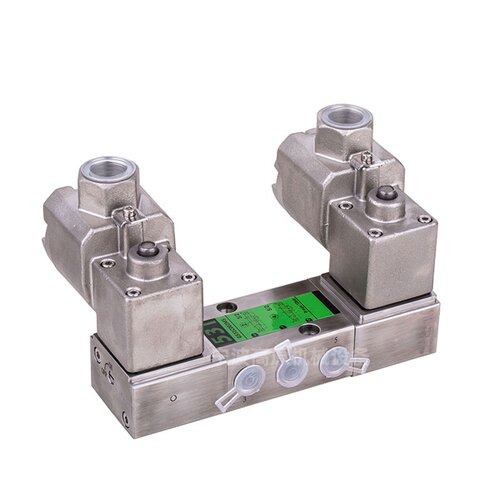 隔爆管板接式三位五通电磁阀 Exd II CT6GB Td A21 IP66 NPT1/2