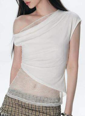 法式白色蕾丝拼接斜肩短袖t恤女夏季绝美露肩不对称设计感上衣