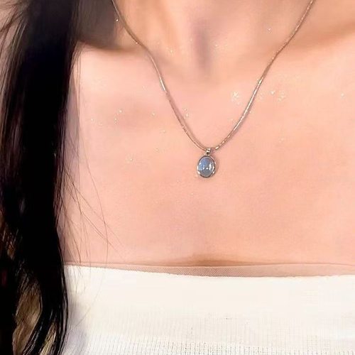 小众月光设计银项链椭圆蓝宝高级