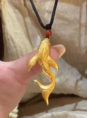 热卖款金色大鱼海棠项链中大锦鲤