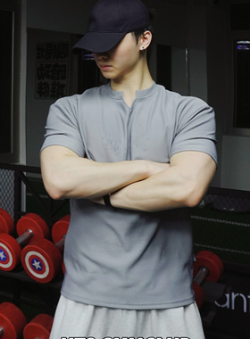 UTS夏季新款280g重磅高级感精梳肌理垫肩收袖显大抗皱健身运动短T