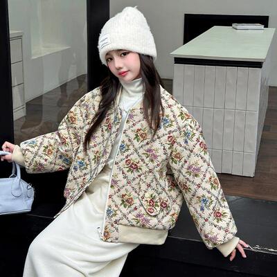 女童油画复古夹棉棒球服