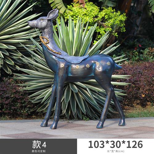 仿铜梅花鹿摆件户外玻璃钢圣诞鹿雕塑园林景观圣诞节商场酒店装饰