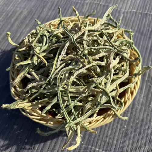 农家纯手工自然晾晒萝卜条