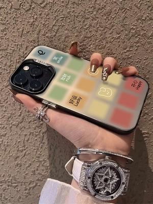 【高级感彩色格子】苹果