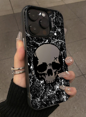 适用苹果15手机壳新款iPhone14promax高级感小众13pm黑色男12个性骷髅头11磨砂大孔xr镜头加高xs防摔保护套yb
