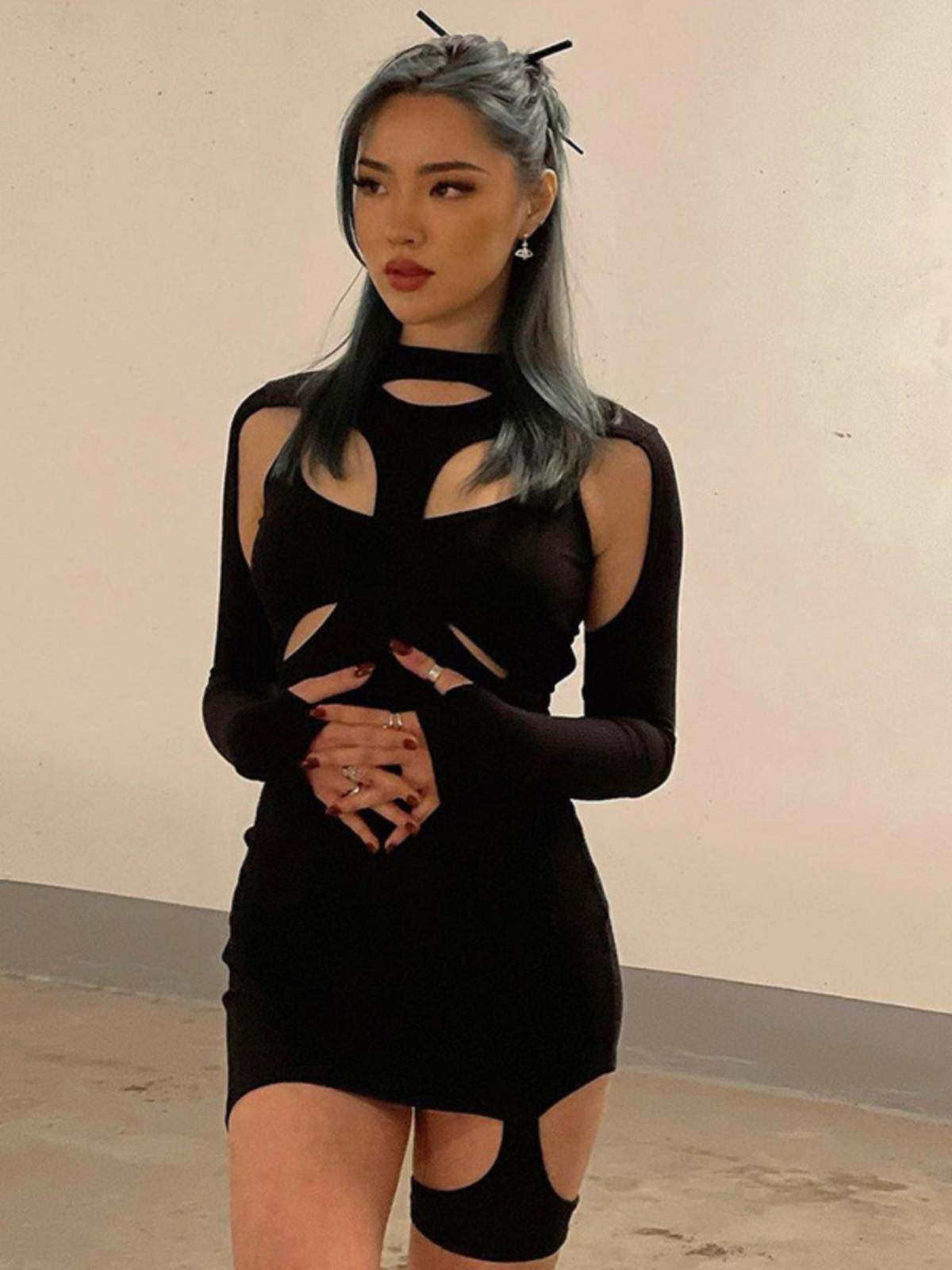 欧美街头潮流小众炫酷黑色连衣裙不规则修身包臀设计感长袖短裙夏