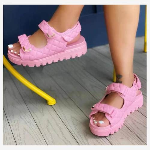 松糕厚底魔术贴沙滩凉鞋w