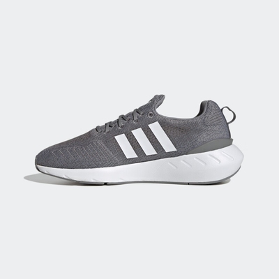 Adidas阿迪达斯SWIFTRUN运动鞋