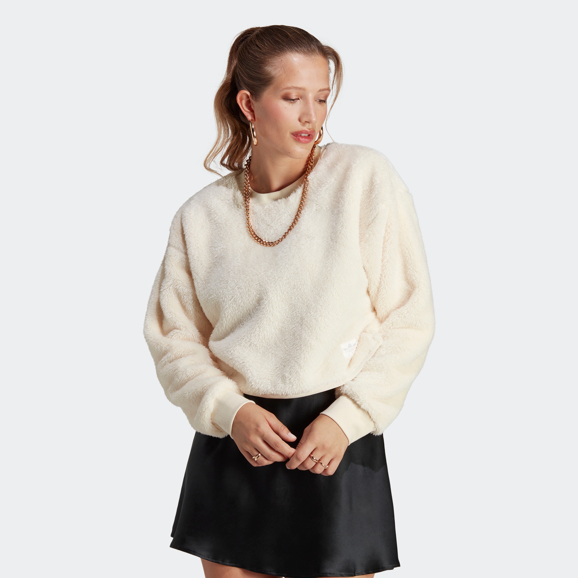 Adidas/阿迪达斯 女子三叶草运动宽松圆领套头衫 IC2259