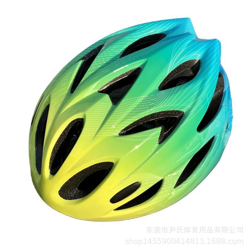 儿童轮滑装备自行车头盔滑板一体