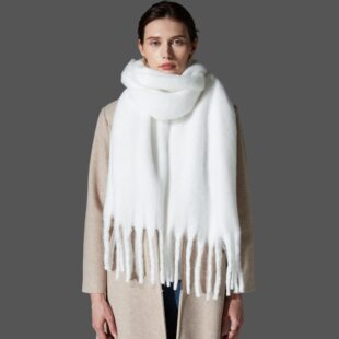 Women Loop Yarn Thick Beard Braid Tassel White Scarf Shawl