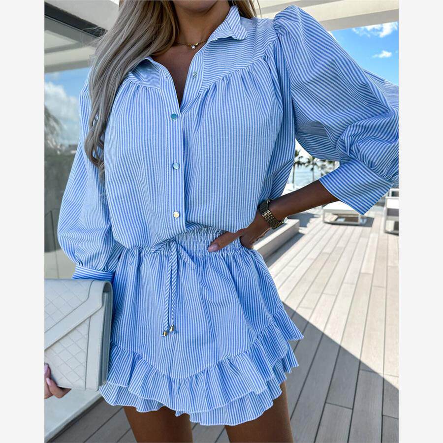 条纹衬衫条裙式短裤套装 Buttoned Shirt Ruffle Hem Skorts Set