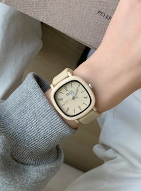 韩系小清新方形手表女款初高中学生小众设计高颜值文艺百搭学院风