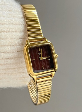 IEKE法式复古红棕方形手表女小众轻奢时尚精致高级感日常通勤腕表