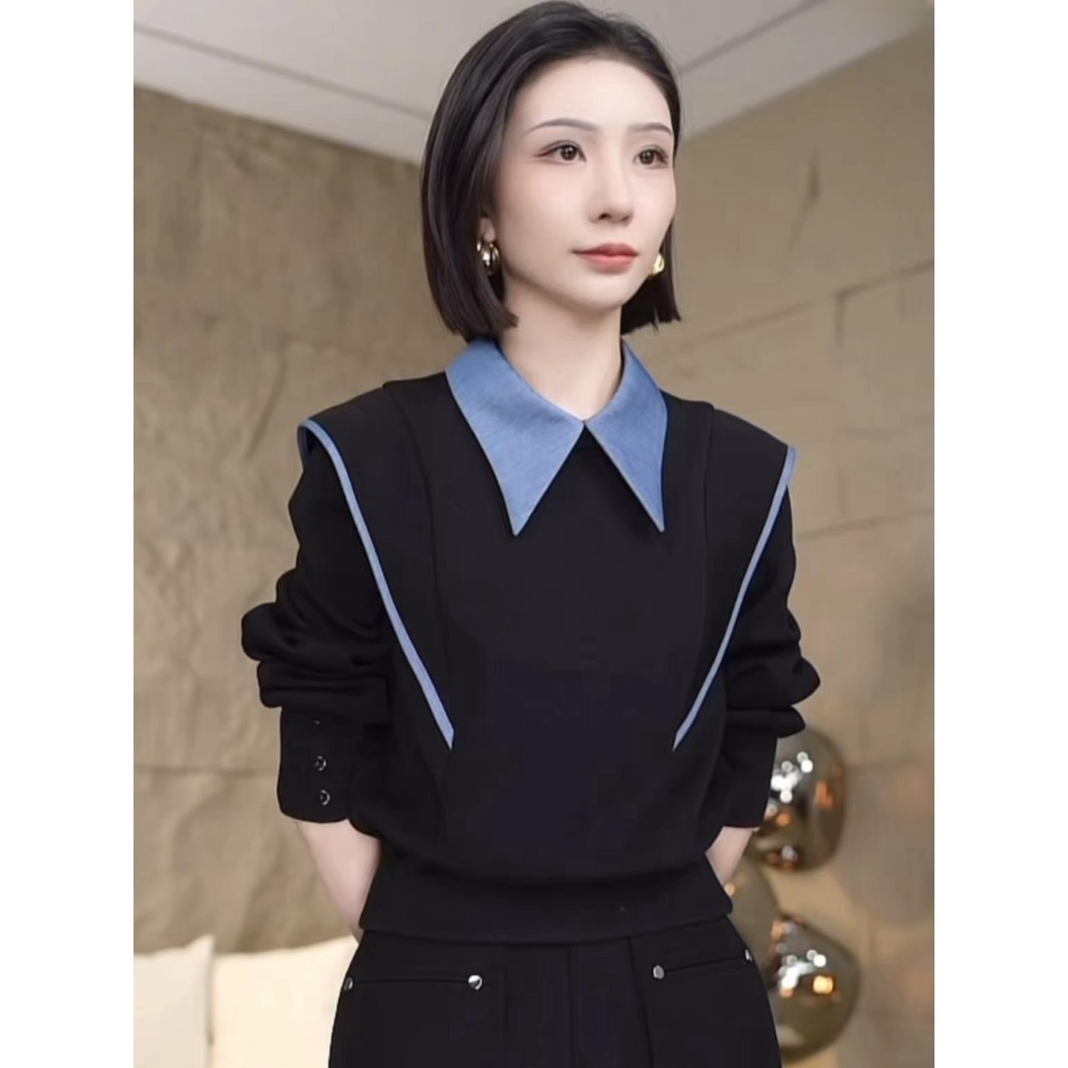 今年流行假两件加绒卫衣女2025秋冬欧货宽松撞色拼接百搭短款上衣