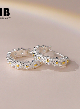 S925纯银小雏菊花朵耳扣立体几何耳环ins设计感小清新气质女礼物