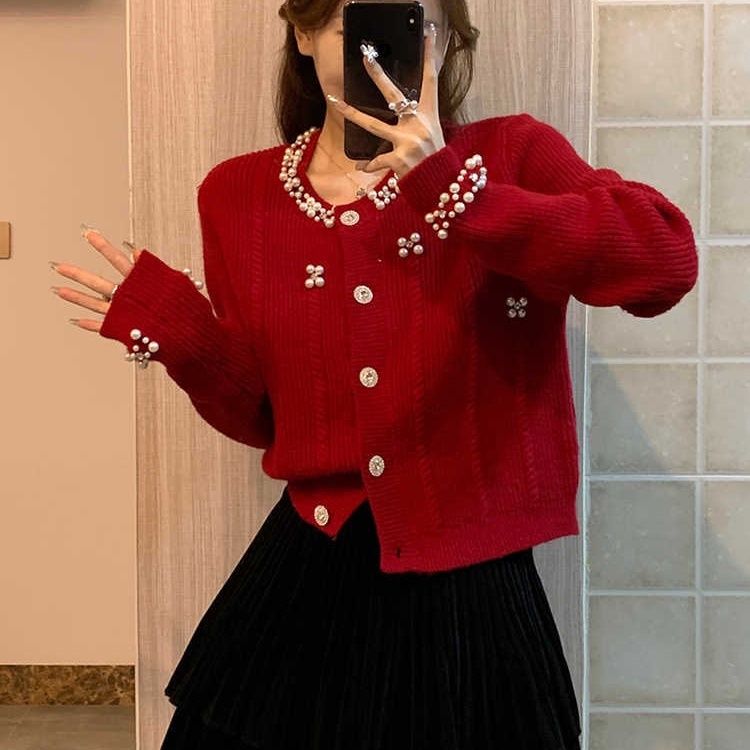 秋冬红色小香风重工钉珠毛衣开衫珍珠领针织外套女设计感小众上衣