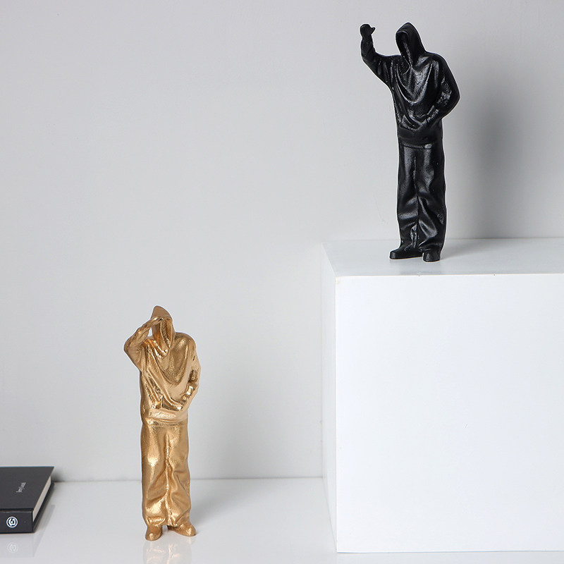 现代创意抽象卫衣无脸男招手人物无面人摆设轻奢造型酒吧摆件雕塑