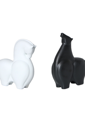 北欧极简儿童房陶瓷肥马装饰摆件